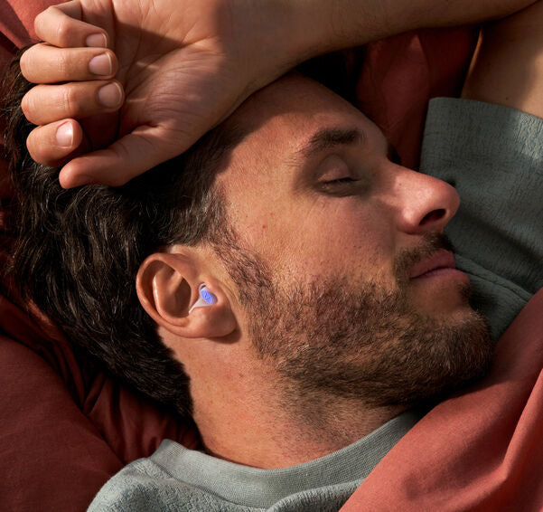 6 Sleep tips for a good night& sleep Alpine hearing protection Earplugs Earmuffs protect your ear red dot award Sleep Soft SleepDeep SleepSoft Alpine Silicone SleepDeep Multi-size pack